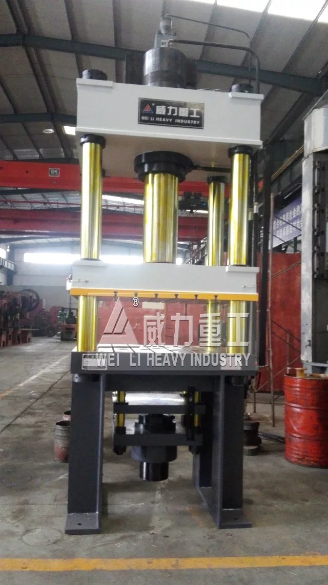 200噸帶液壓墊液壓機(jī)